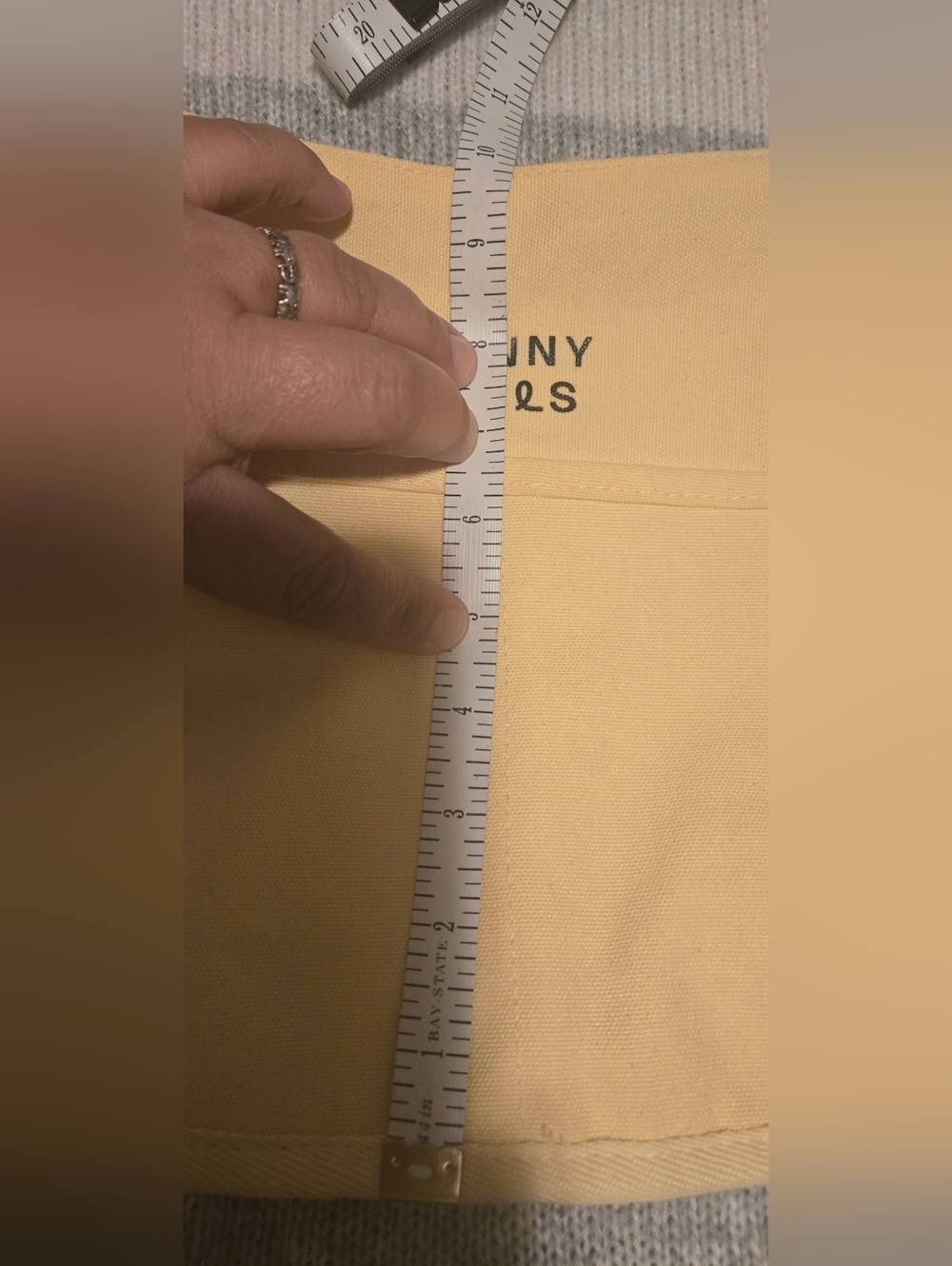 Sunny Tails Yellow Canvas Shoulder Tote - Picture 7 of 8